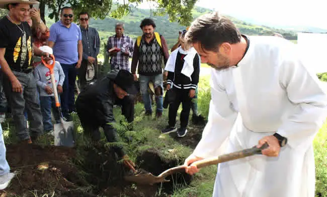 Ejemplares de encinos, cedros y jacarandas fueron las que se sembraron en Chachapa
