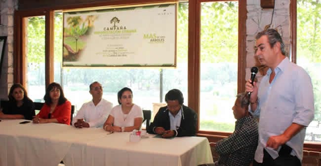 Gerardo Feldmann García habló sobre el trabajo que su padre y abuelos realizaron para hacer posible la zona boscosa de Flor del Bosque