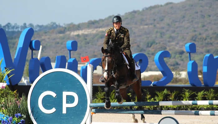 Del ejército, Roberto Parga Patiño