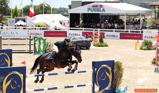 La amazona mexicana Sofía Michel en la prueba estelar